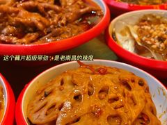 -老闵田螺馆·南昌市井菜·特色小吃(总店)