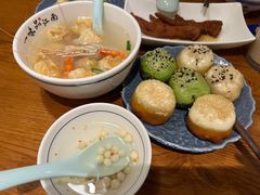 -鑫震源·苏式大虾生煎(山塘街店)