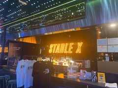 -稳电竞酒店(桥北泰冯路地铁站店)