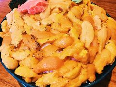 三色海胆饭-魔丼屋(日月光店)