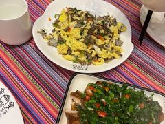 -香巴拉云南餐厅(华莱坞店)