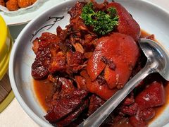 乾隆肘子-北平楼·烤鸭·北京菜(牡丹园店)