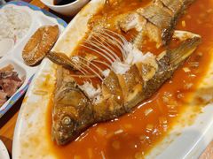 -莲餐厅·湖北菜·潜江小龙虾店(愚园路店)