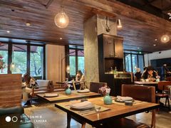 大堂-Carbon莫卡哆·意大利复古集市餐厅(杭州大厦店)