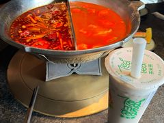 -湊湊火锅·茶憩(新中关购物中心店)