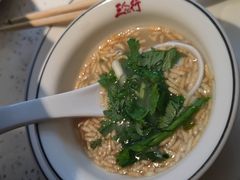 -三人行骨头王火锅(长寿店)