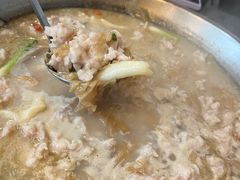 -老来福·非遗酸汤兔(凯旋路店)