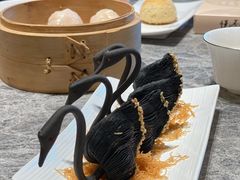 黑天鹅榴莲酥-悦秀·高级粤菜