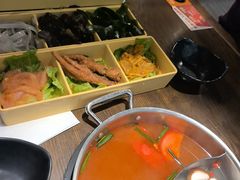 -呷哺呷哺 小火锅 (浦东新欧尚超市店)