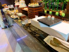 -元素自助餐厅·生蚝·海鲜·刺身(萝岗汇华希尔顿逸林酒店)