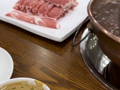 -楼外楼大刀肉传统火锅居(博学路店)