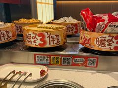-龍歌自助小火锅(市北CBD万达店)
