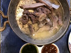 -蒙亨·手把肉·蒙古包文化主题餐厅(天恒广场店)