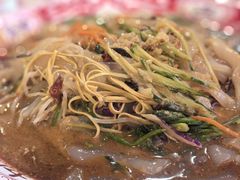 -闯关东东北农家菜(崂山石老人店)