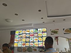 -华龙特色大骨鸡农家菜馆