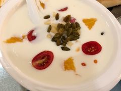 酸奶-马尔龙新疆饭店·清真(长青路店)