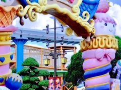 -七彩云南欢乐世界