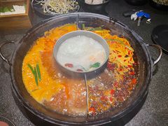 -渝涯重庆豆花老火锅(中赢国际店)