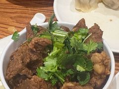 -清真吴记门钉肉饼·喜多利