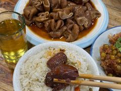 -朱大嘴肥肠血旺(福字街店)