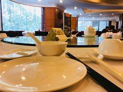 -深圳富苑皇冠假日套房酒店