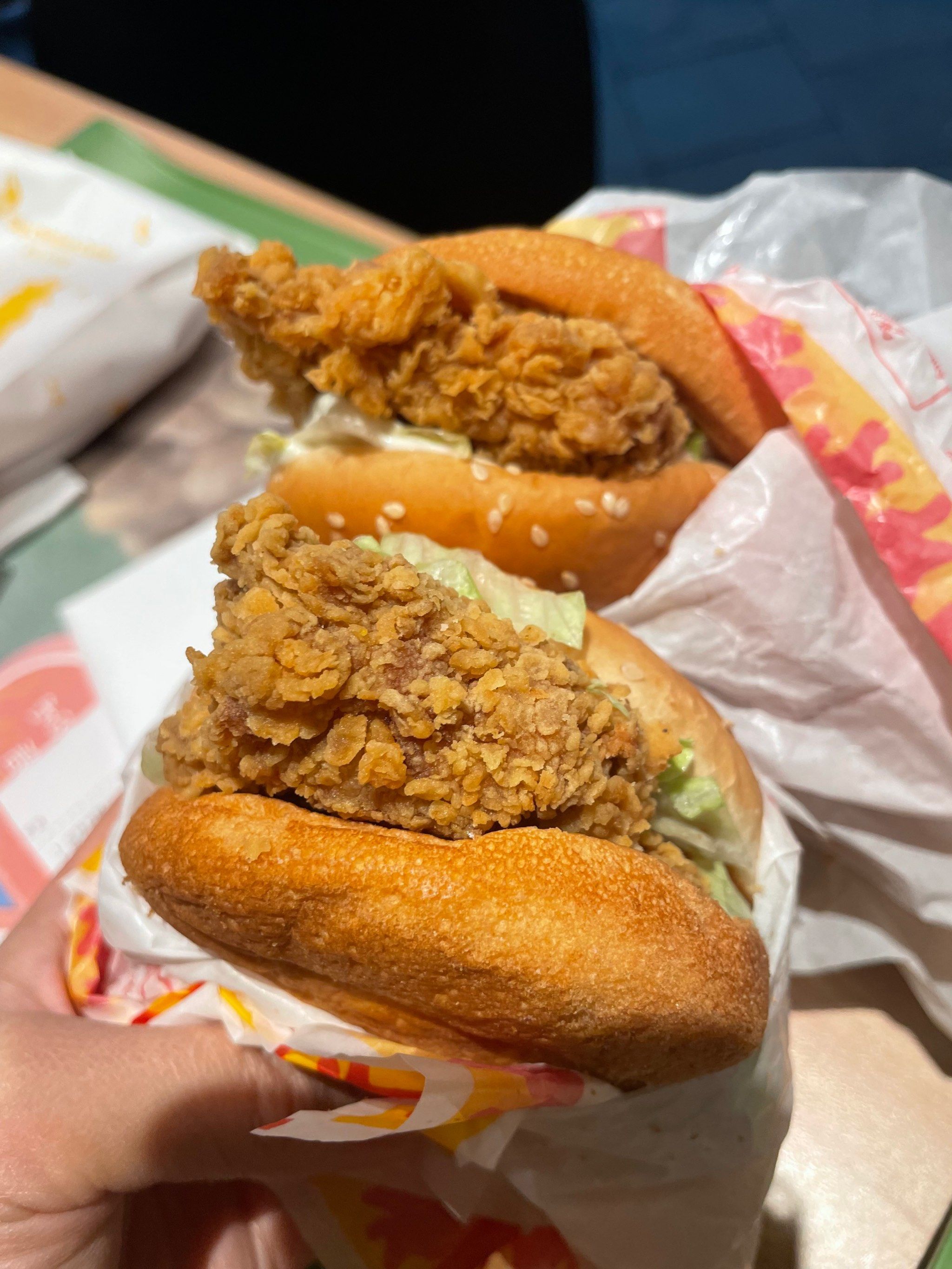 麦辣鸡腿堡是麦门之神