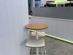 -瑞幸咖啡(长宁来福士B1层店)