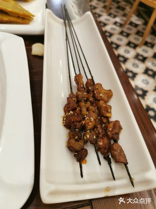 沙力海(北大街店)生烤羊肉串图片