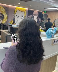 -奈川烫染Salon