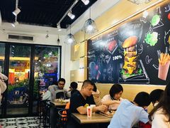 大堂-牛纽塔·牛人堡(群众路店)