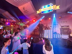 -上海浦东假日酒店
