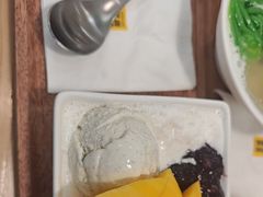-满记甜品(优客百盛店)