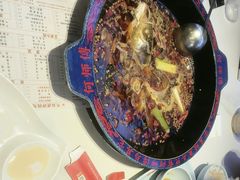 -何师傅美蛙鱼头(汉街店)