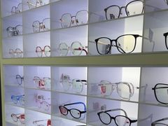 -造寸眼镜·蔡司官方授权店(东门店)