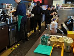-星巴克臻选(郑州中原万达店)