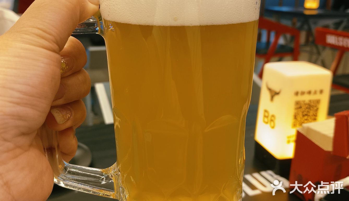 这家飞镖，还挺好玩的