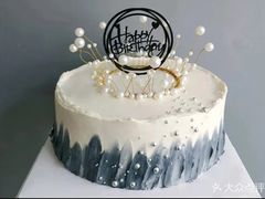 -维尔纳斯·生日蛋糕·动物奶油冰淇淋蛋糕(雨花店)