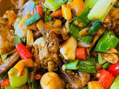 一顿乱炒-辣婆婆(航天桥店)