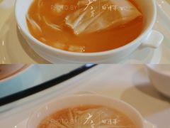 蟹肉龙虾汤包-利苑酒家(金宝店)