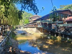 -北京水岸山吧度假村(雁栖镇店)