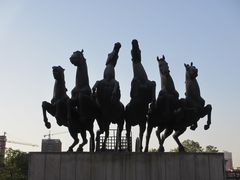 -洛阳周王城天子驾六博物馆