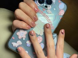 -LILY NAILS美甲美睫