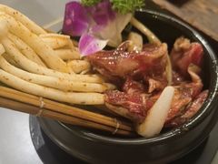 -围炉肉舍•炭烤活鳗•丹东海鲜烤肉(步行街店)