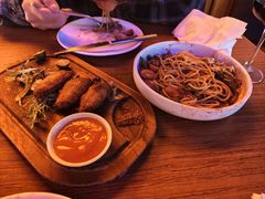 -MARU玛露音乐餐厅(大学路店)