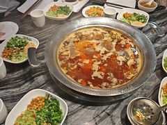 -老船舫·现做活鲜鱼馆(东郊记忆店)