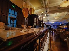 -LONG BAR 廊吧(外滩华尔道夫酒店)