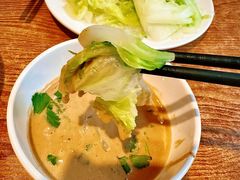 -清真吴记门钉肉饼·喜多利