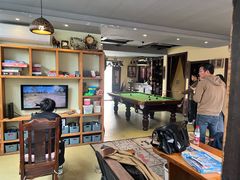 -小草屋轰趴馆别墅派对新场团建家庭聚会