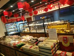 面包甜点陈列柜-百饼园(元洪城店)