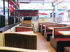 卡座-九龙湾茶餐厅(东门店)